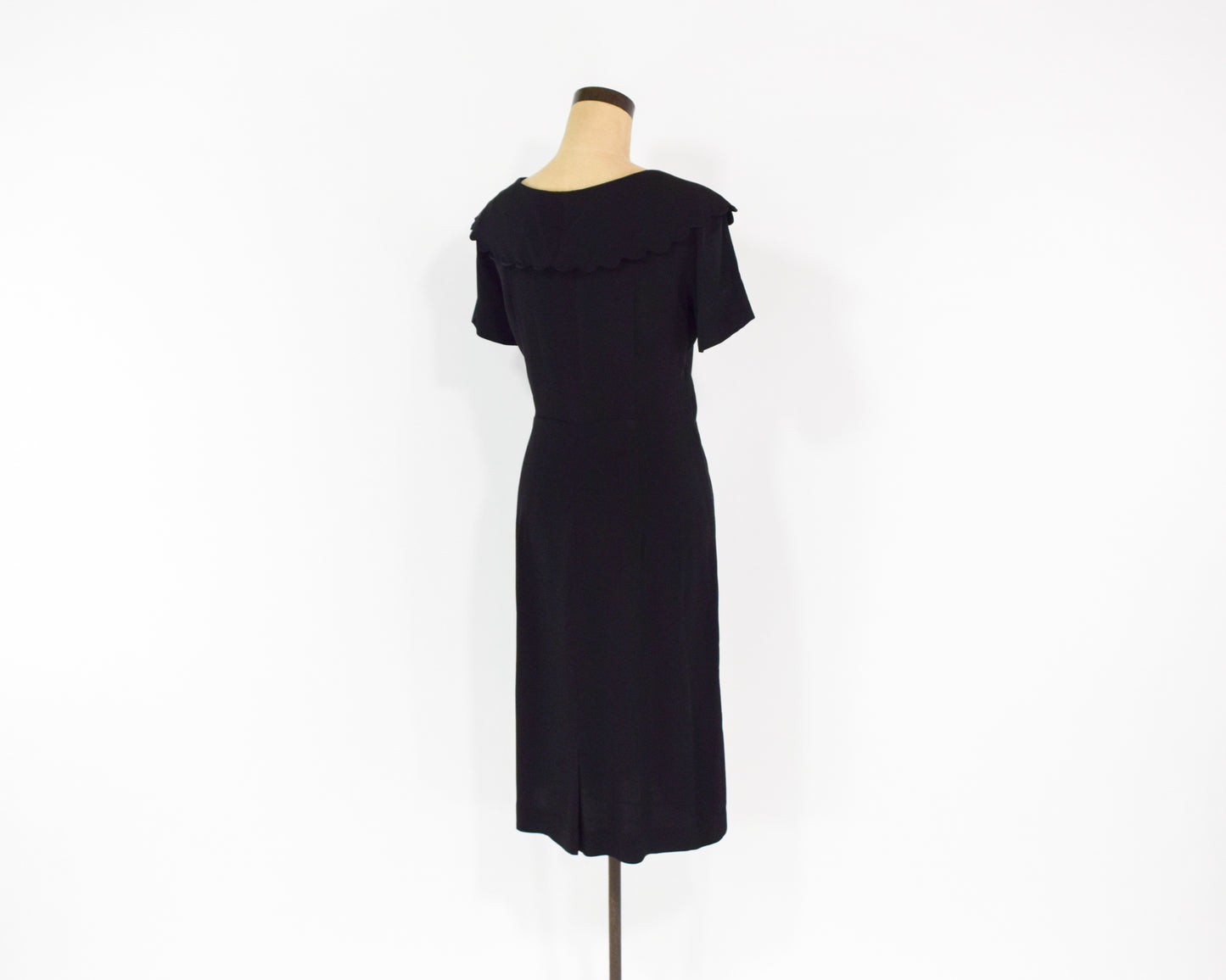 1940s Black Scalloped Dress XL