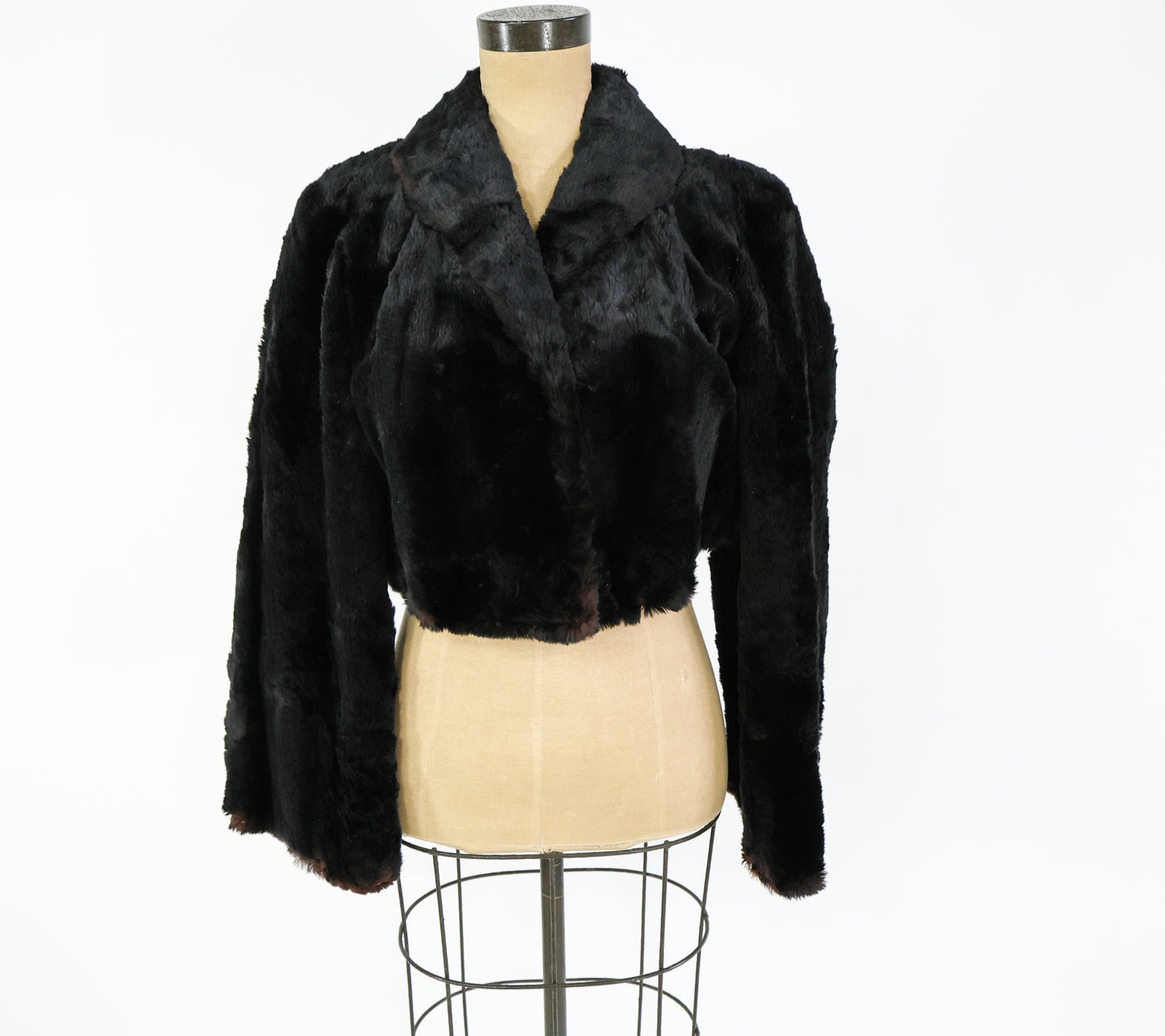 1940s Shirred Beaver Fur Coat, Medium