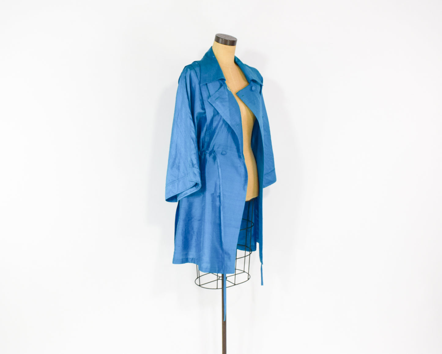 1990s Iridescent Blue Silk Trench Coat XL Extra Large