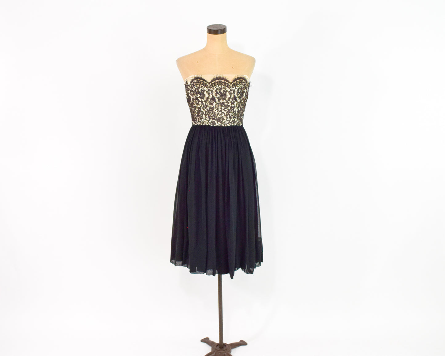 1950s Black Lace Party Dress Small