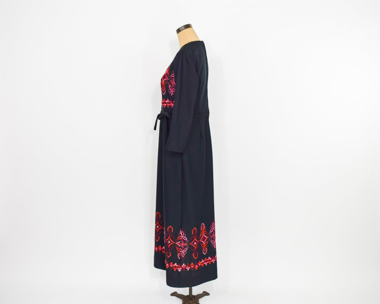 1970s Black Red Embroidered Maxi Dress Large