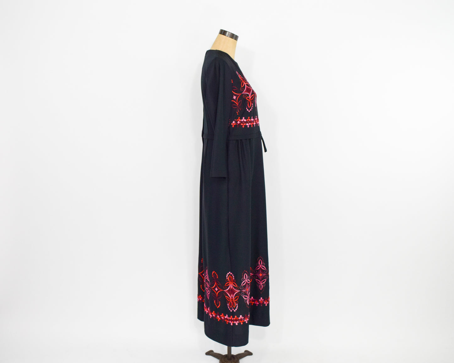 1970s Black Red Embroidered Maxi Dress Large