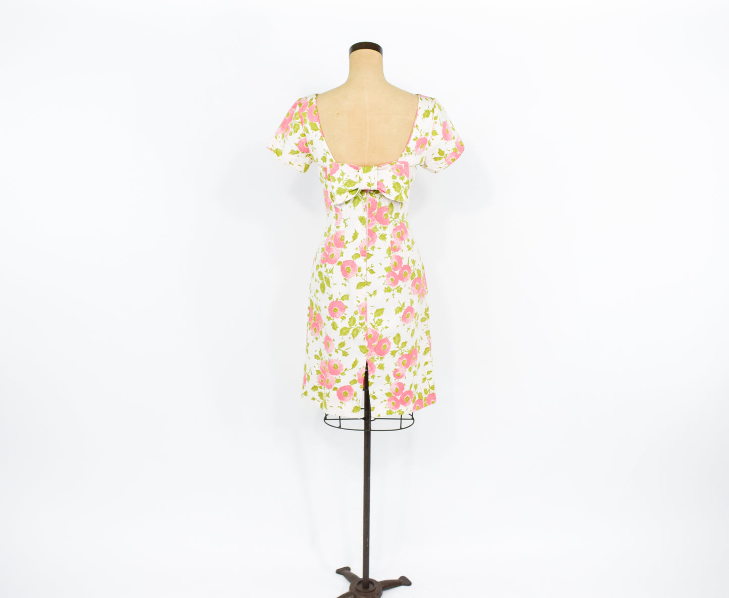 1950s Pink Rose Print Wiggle Dress, Small