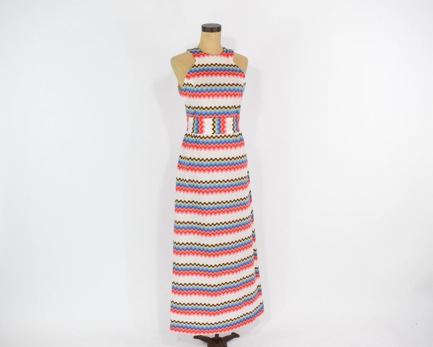 1970s White Pink Zig Zag Print Maxi Dress, Medium