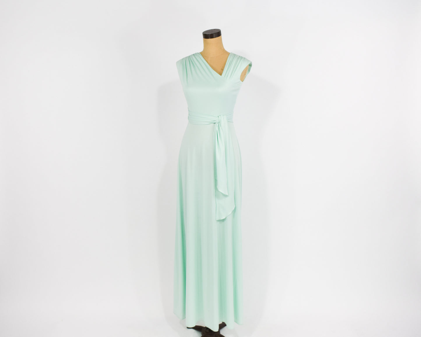 1970s Mint Green Sleeveless Maci Dress XS